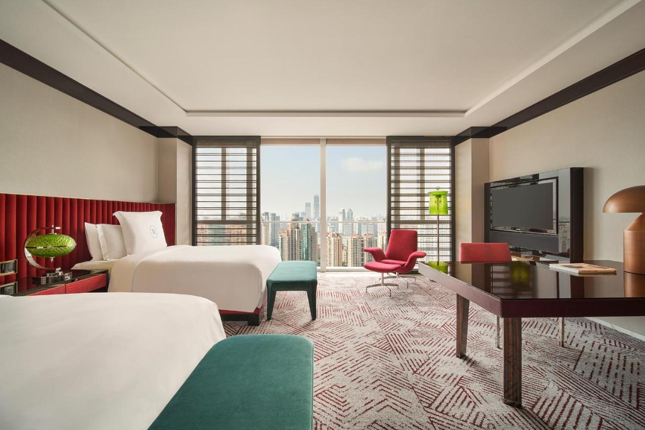 Regent Shanghai Pudong - Complimentary First Round Minibar Per Stay - Including A Bottle Of Wine Экстерьер фото