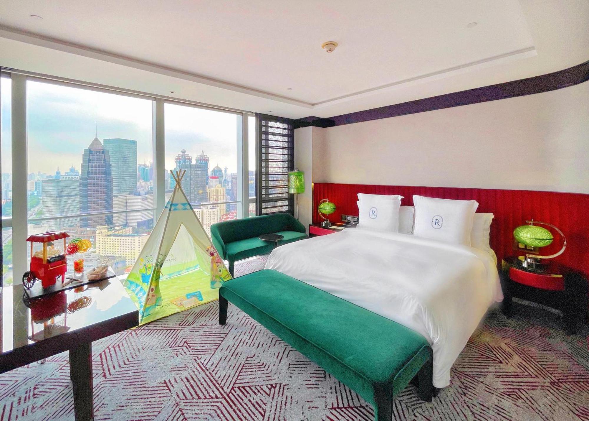 Regent Shanghai Pudong - Complimentary First Round Minibar Per Stay - Including A Bottle Of Wine Экстерьер фото